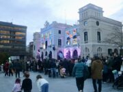 Expectació pel retorn del musical ‘Somriu al Nadal’ a Sabadell: “Estem nerviosos perquè ahir es va suspendre per pluja”